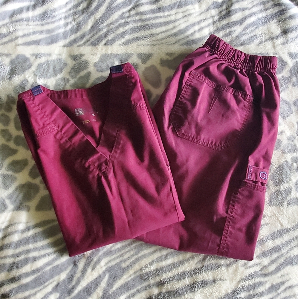 Maroon Scrub Set XXS Top And Bottom